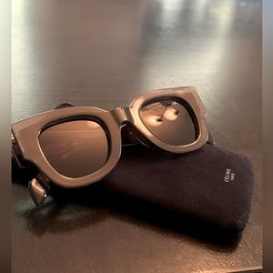 Celine Sunglasses - women’s black